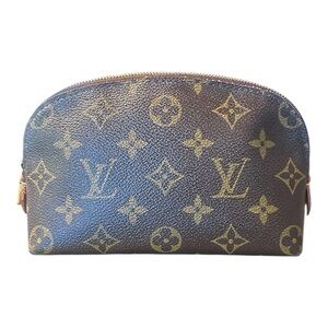 Louis Vuitton Monogram Cosmetic Pouch PM